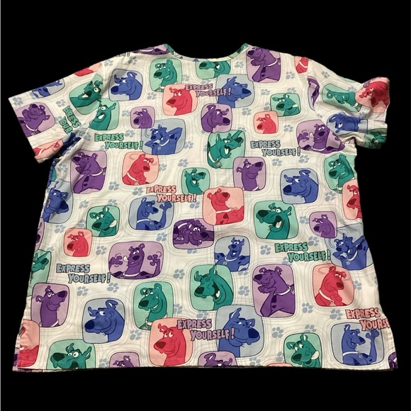 Scooby Doo “Express Yourself” Scrub Top - Picture 2 of 3